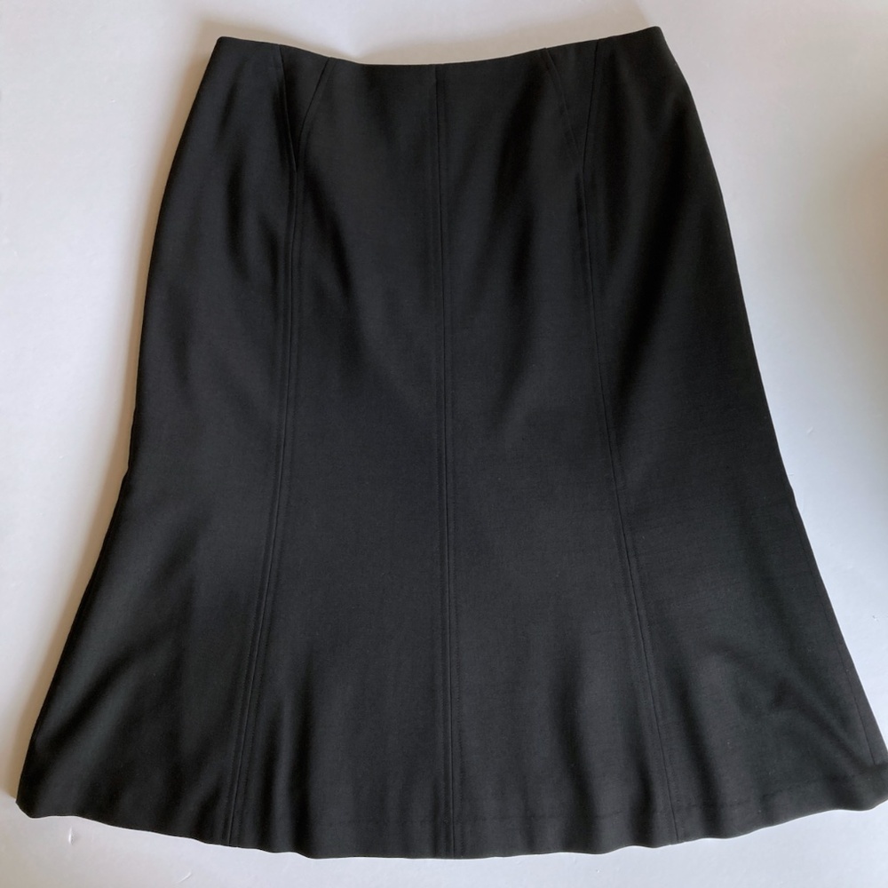 Black Italian Wool Skirt Talbots Size 8 Knee Length 25" A-Line 8 Gore Back Zip